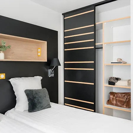Le Hüb 3* Grenoble